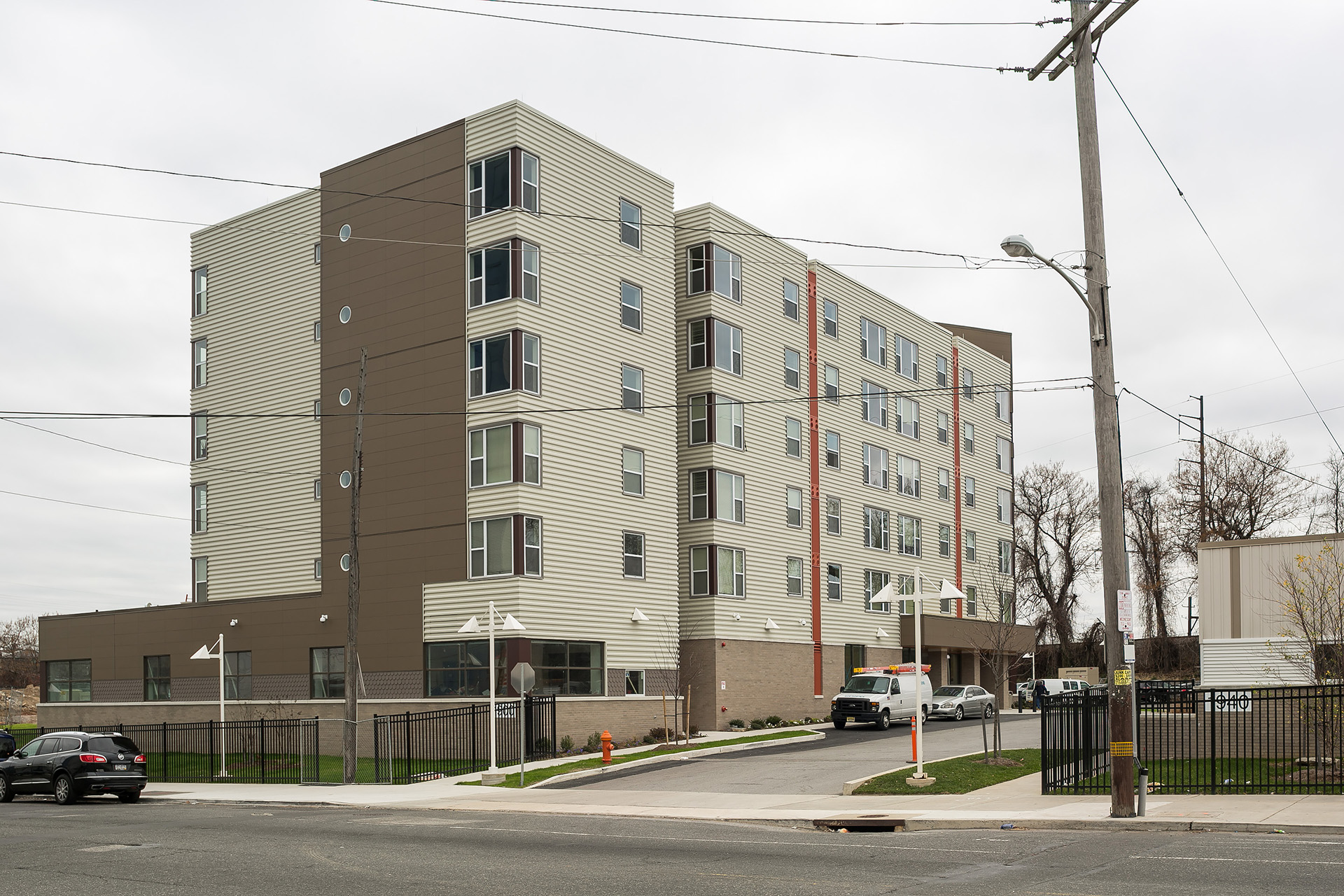 NewCourtland Apartments at Allegheny Phase I TN Ward Company, Builders